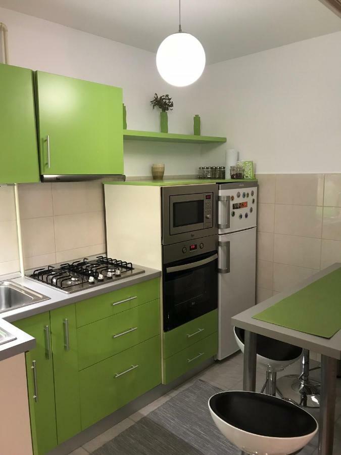 Idefix Apartment Cluj-Napoca Exteriör bild