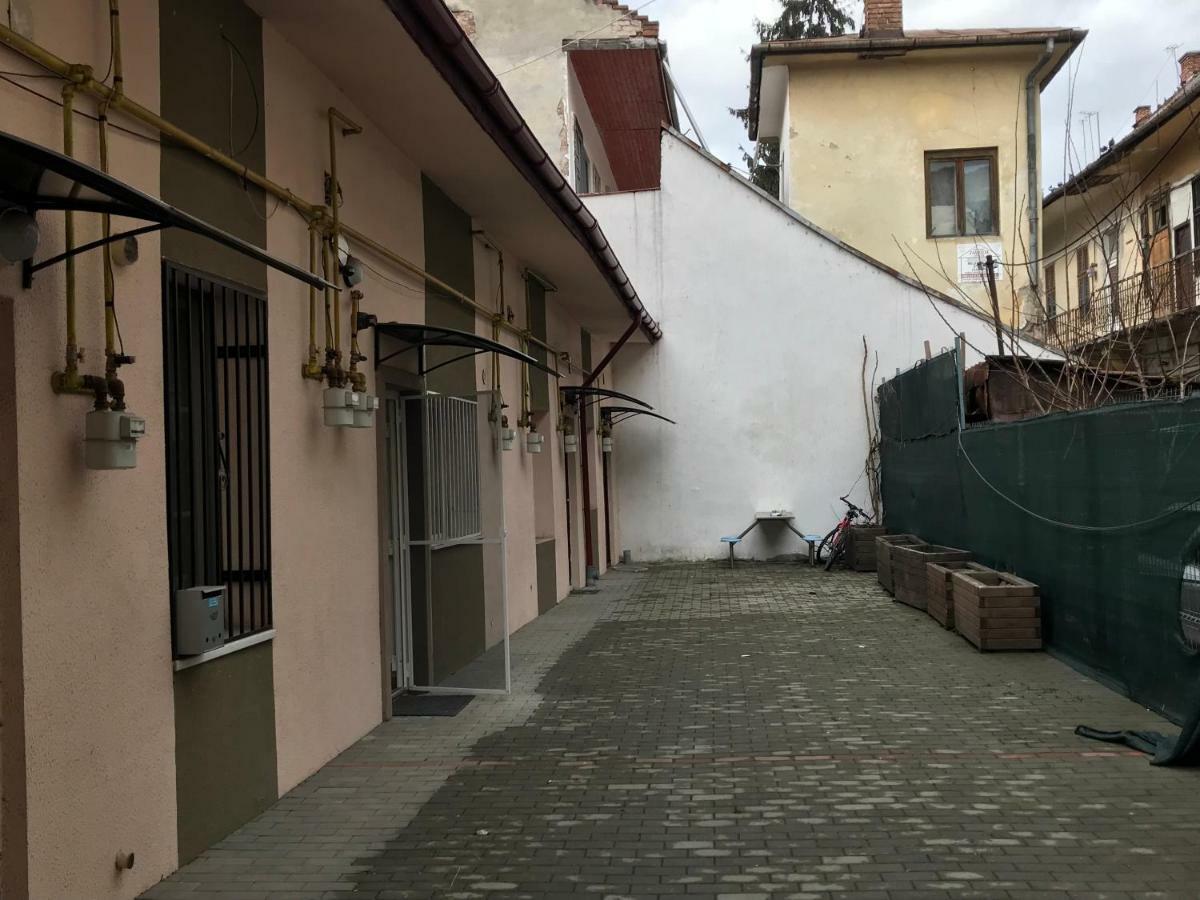 Idefix Apartment Cluj-Napoca Exteriör bild